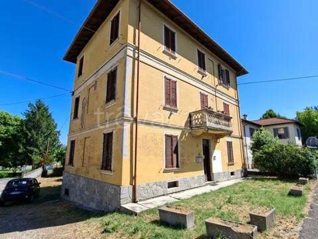 Quadrilocale in vendita a Santa Giuletta