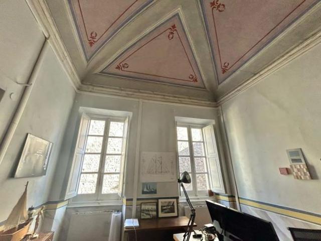 Quadrilocale in vendita a Sarzana