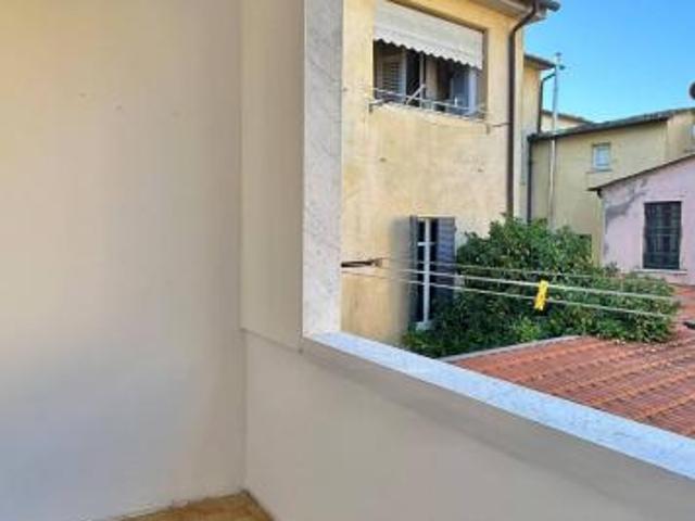 Quadrilocale in vendita a Sarzana