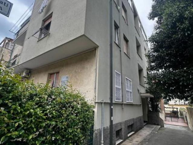 Quadrilocale in vendita a Savona
