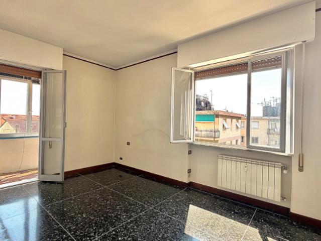 Quadrilocale in vendita a Savona