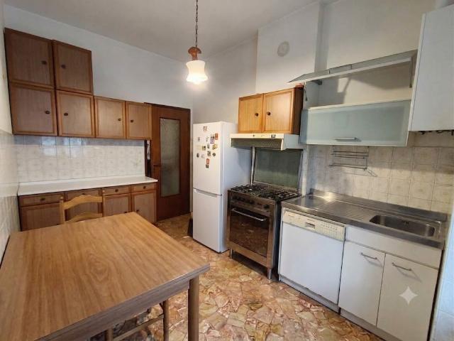 Quadrilocale in vendita a Savona via Don Minzoni