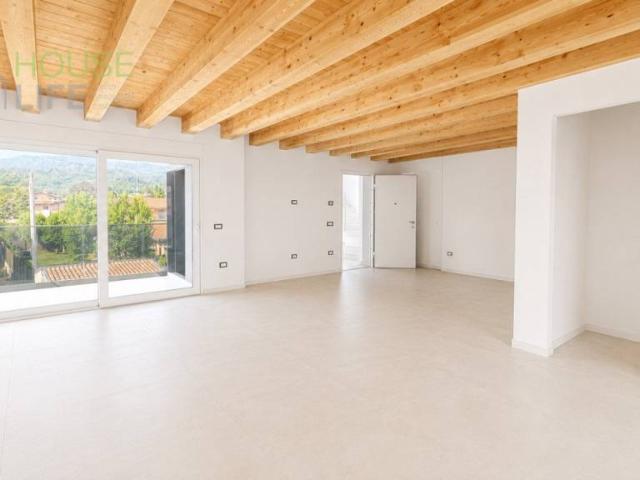 Quadrilocale in vendita a Schio