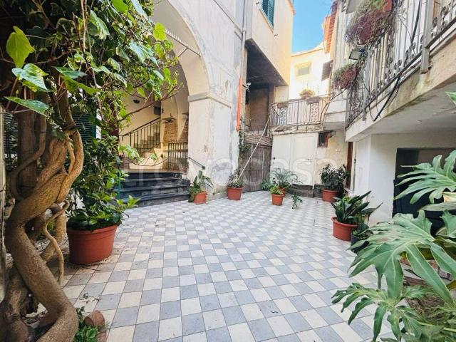 Quadrilocale in vendita a Seiano, Vico Equense