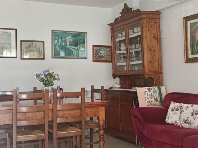 Quadrilocale in vendita a Sesto Fiorentino