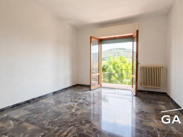 Quadrilocale in vendita a Sesto Fiorentino via Ippolito Nievo
