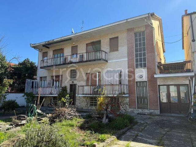 Quadrilocale in vendita a Settimo Torinese via Giacomo Marchisone