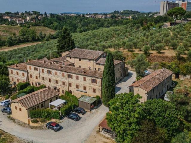 Quadrilocale in vendita a Siena