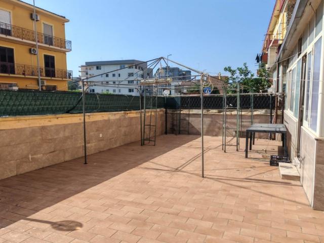 Quadrilocale in vendita a Siracusa via Acireale