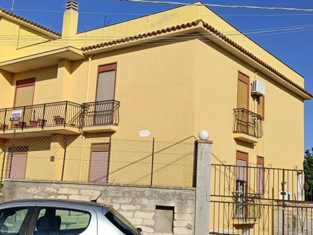 Quadrilocale in vendita a Melilli