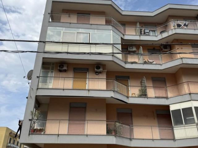 Quadrilocale in vendita a Siracusa
