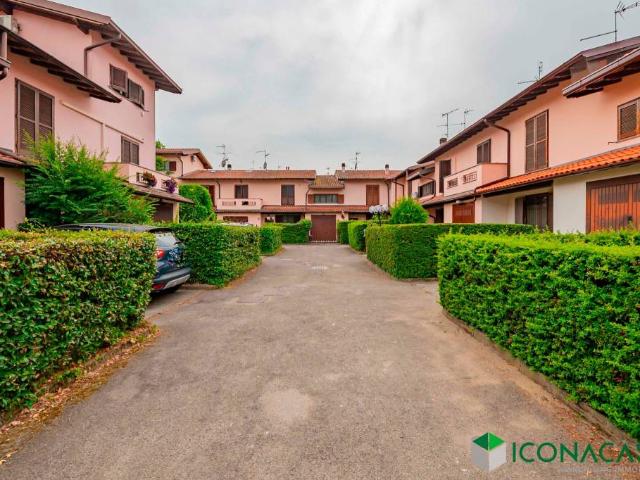 Quadrilocale in vendita a Siziano via Pionieri Croce Rossa