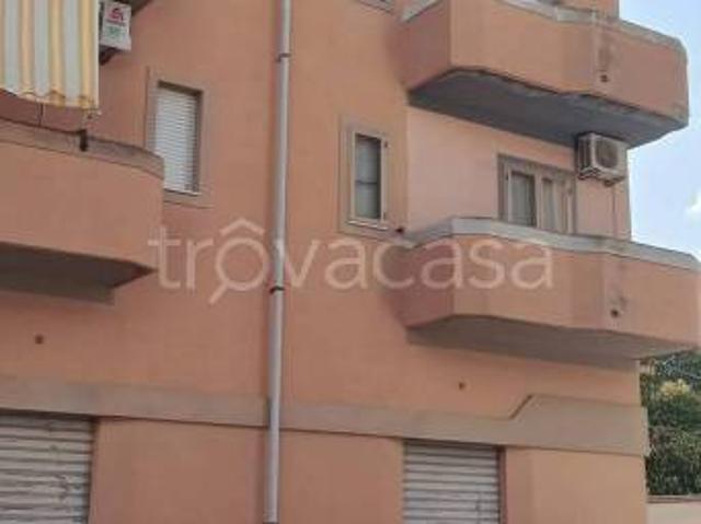 Quadrilocale in vendita a Soverato via Enrico Galvaligi, 27