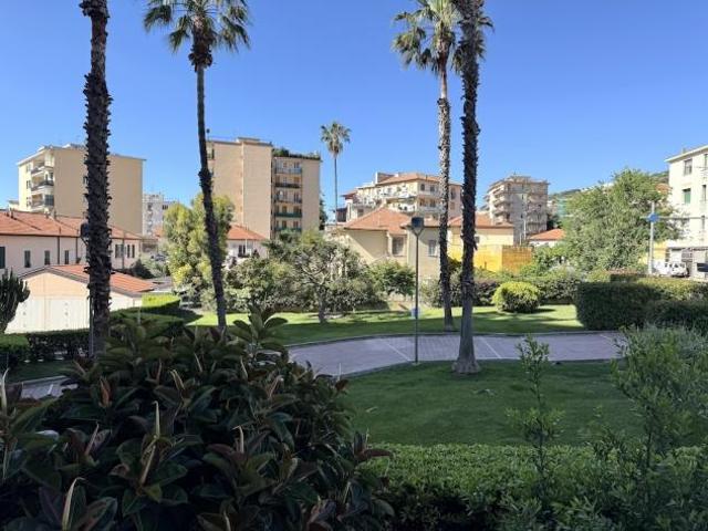 Quadrilocale in vendita a Taggia
