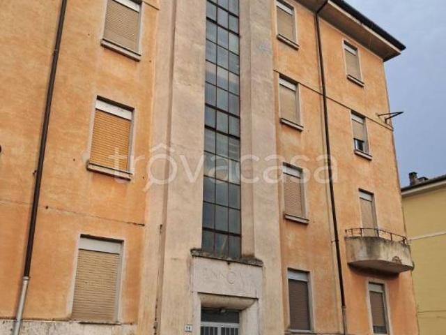 Quadrilocale in vendita a Terni, Valserra Valnerina