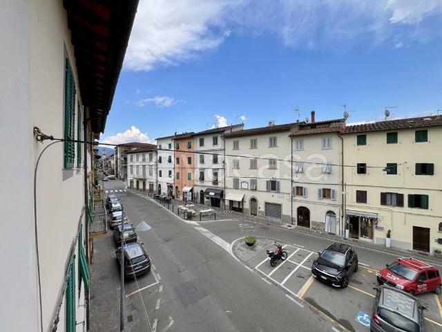 Quadrilocale in vendita a Terranuova Bracciolini