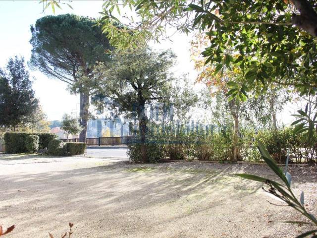 Quadrilocale in vendita a Todi