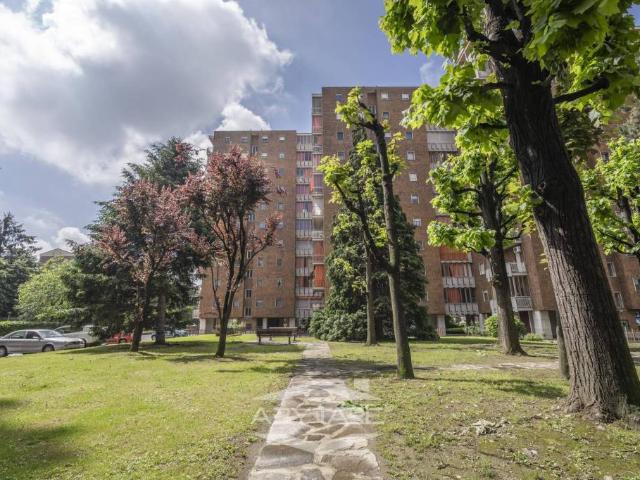 Quadrilocale in vendita a Torino via Barnaba Panizza, 2, Città Giardino
