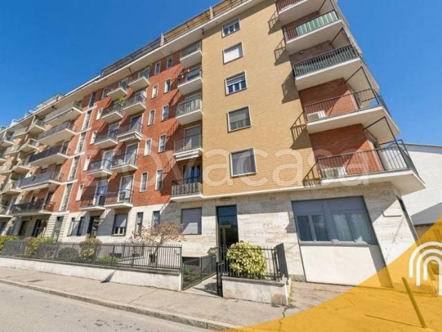 Quadrilocale in vendita a Torino via La Thuile, 81, Pozzo Strada