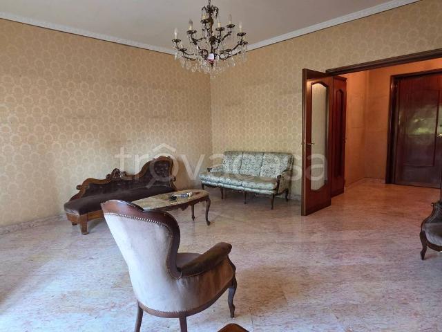 Quadrilocale in vendita a Torino via Susa, 13, Cit Turin