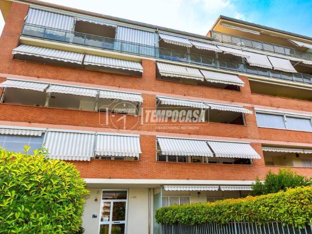 Quadrilocale in vendita a Torino corso Grosseto 465