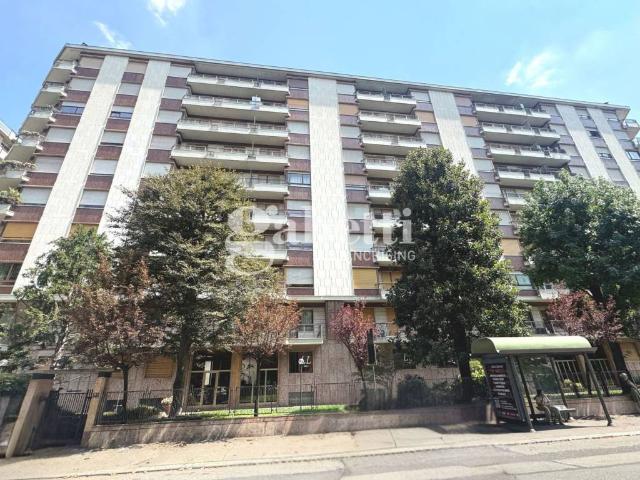 Quadrilocale in vendita a Torino corso Monte Cucco, 131, Pozzo Strada