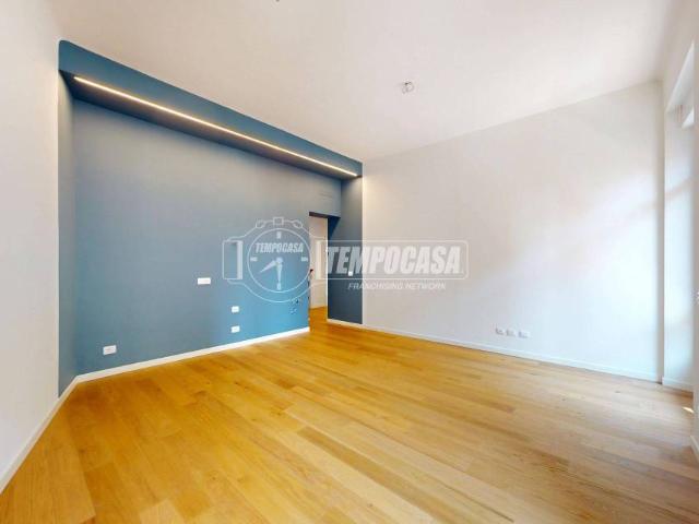 Quadrilocale in vendita a Torino corso Raffaello 12, San Salvario Dante