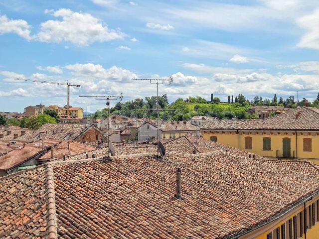 Quadrilocale in vendita a Tortona via San Marziano