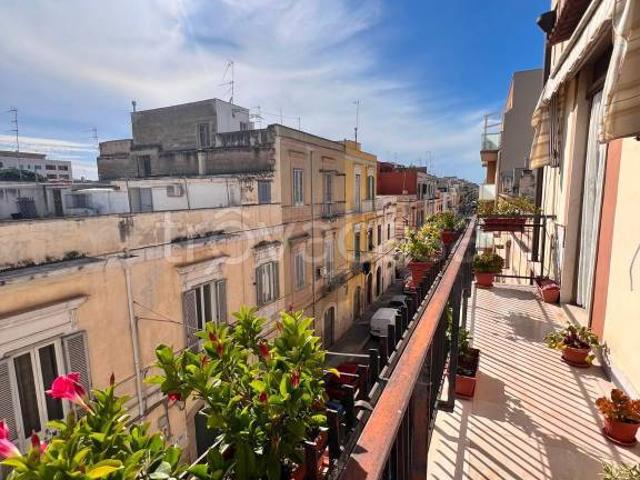 Quadrilocale in vendita a Trani via Simone De Brado, 115