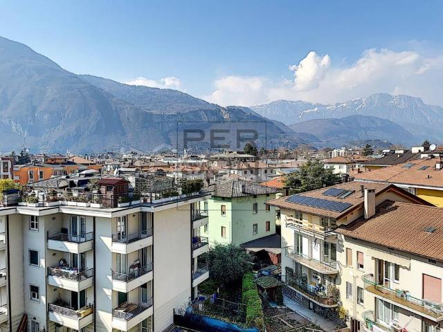 Quadrilocale in vendita a Trento via Gocciadoro, San Bartolomeo