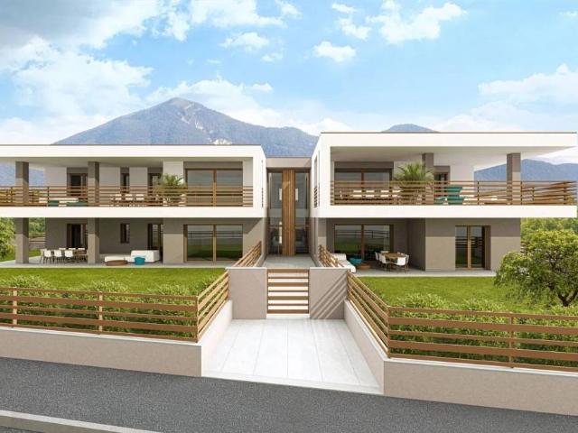 Quadrilocale in vendita a Trescore Balneario