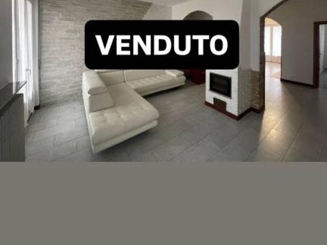 Quadrilocale in vendita a Treviglio via del Conventino, 11