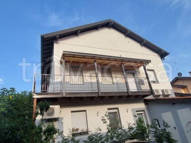 Quadrilocale in vendita a Usmate Velate via Miramonti