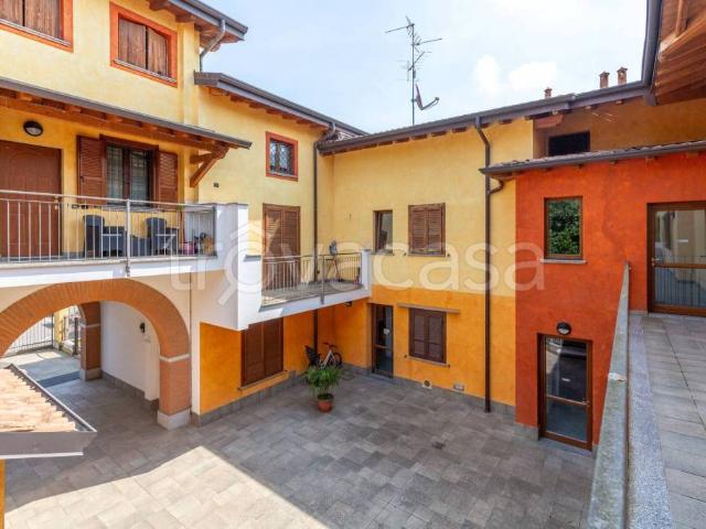 Quadrilocale in vendita a Vaprio d'Adda