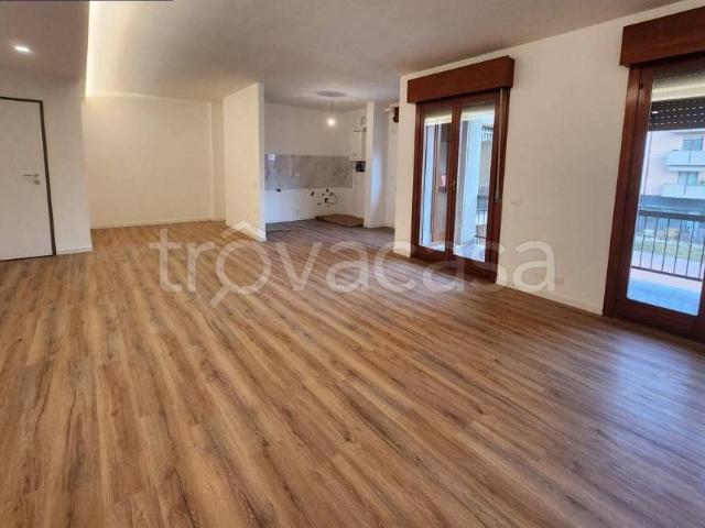 Quadrilocale in vendita a Verona, Borgo Milano