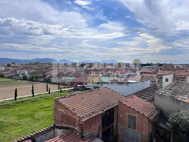 Quadrilocale in vendita a Viareggio