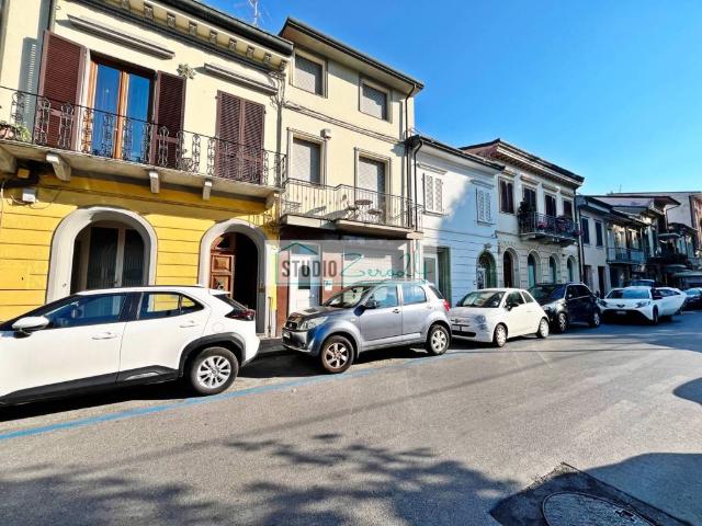 Quadrilocale in vendita a Viareggio via Zanardelli