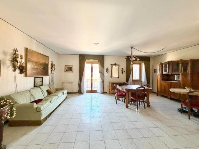 Quadrilocale in vendita a Viterbo, Santa Lucia Paradiso