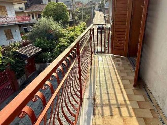 Quadrilocale in vendita a Zafferana Etnea via Rossi, 48
