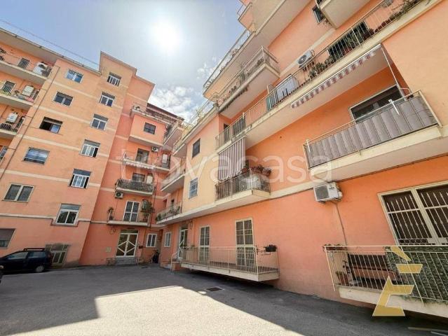 Quadrilocale in vendita ad Acerra via quattro novembre, 17