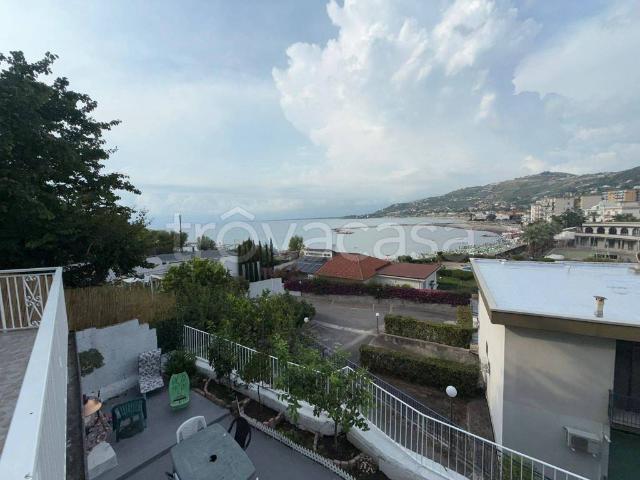 Quadrilocale in vendita ad Agropoli corso Armando Diaz