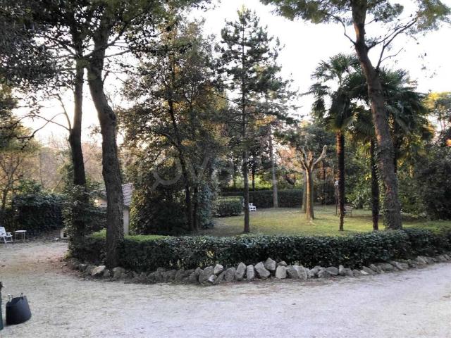 Quadrilocale in vendita ad Ancona, Monte D'Ago
