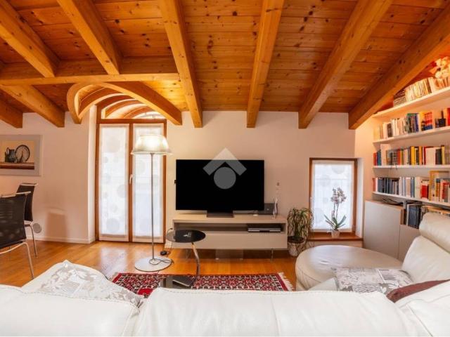 Quadrilocale in vendita ad Arco via Alcide Degasperi, 14
