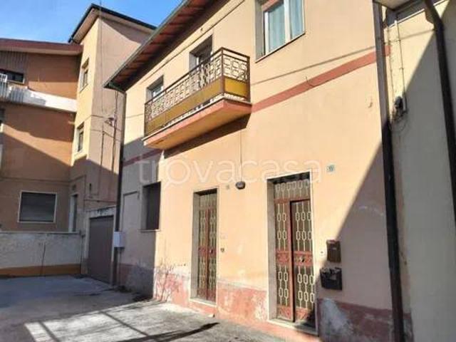 Quadrilocale in vendita ad Avezzano via Monte Velino, 15