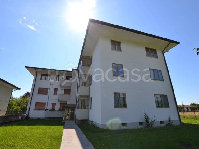 Quadrilocale in vendita ad Aviano via Montegrappa, 11