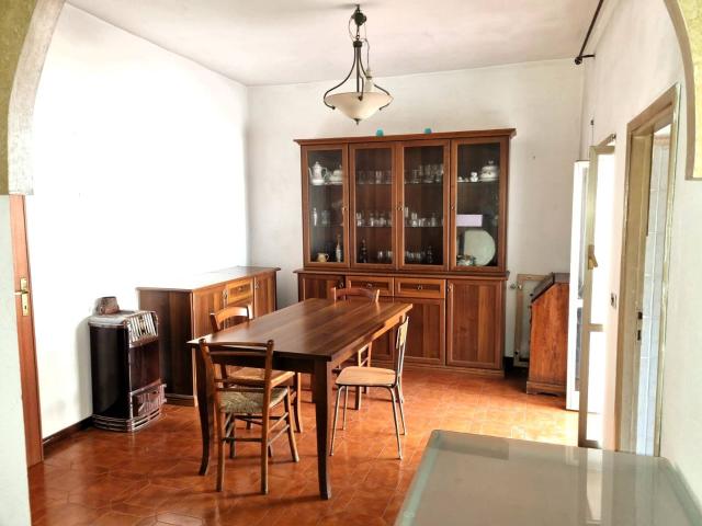 Appartamento in vendita a Caprarola, Centro storico