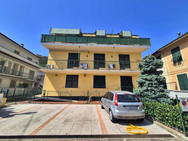 Quadrilocale in vendita in via v. annuti 108, Casarza Ligure