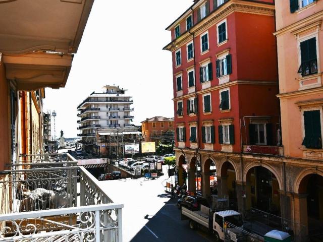 Quadrilocale in vendita in corso corso giuseppe garibaldi 60, Chiavari