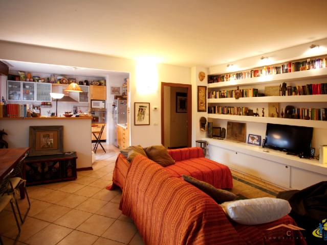 Quadrilocale in vendita in strada martinella 263, Parma