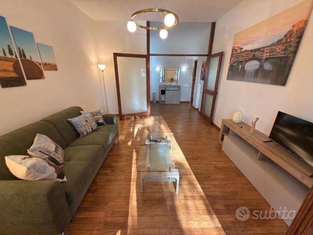 Quadrilocale in via pistoiese a 920 euro + p.auto
